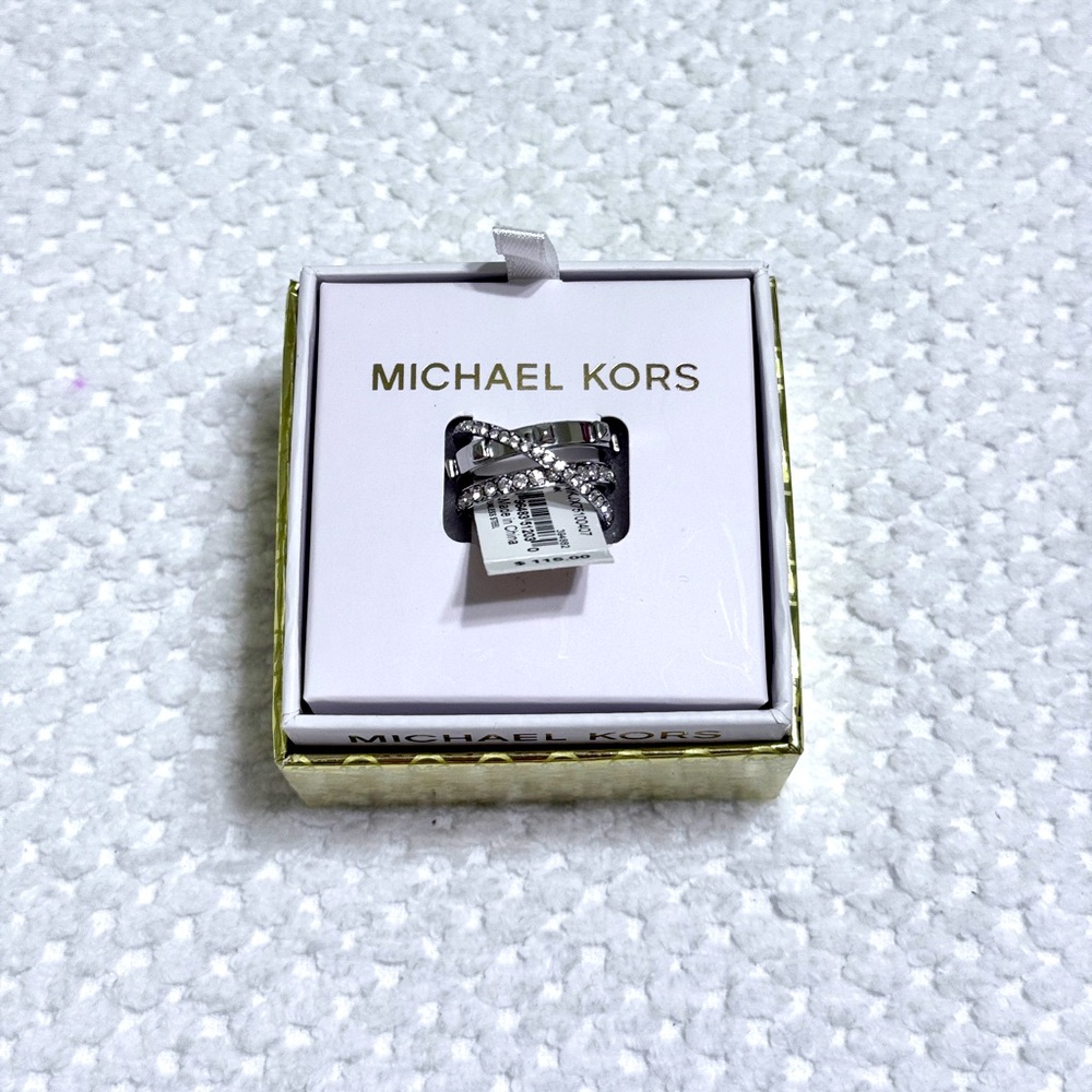 Michael Kors ring